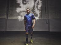 IM电竞官网入口-法比尼奥临危救主，切尔西关键战突围尼日利亚铁壁