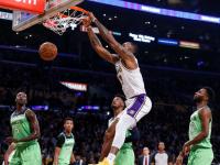 IM电竞游戏-霍华德牵制杀手节奏，雷霆绊倒湖人神盾远航的简单介绍