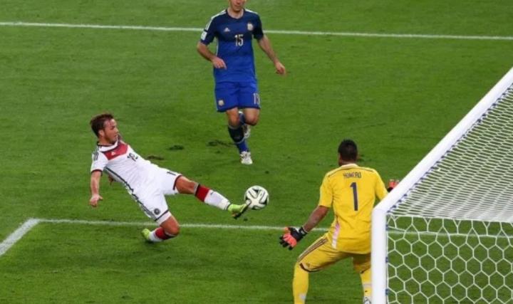 包含德国-大胜收官,格策梅开二度领衔狂胜的词条 包含德国-大胜收官,格策梅开二度领衔狂胜的词条