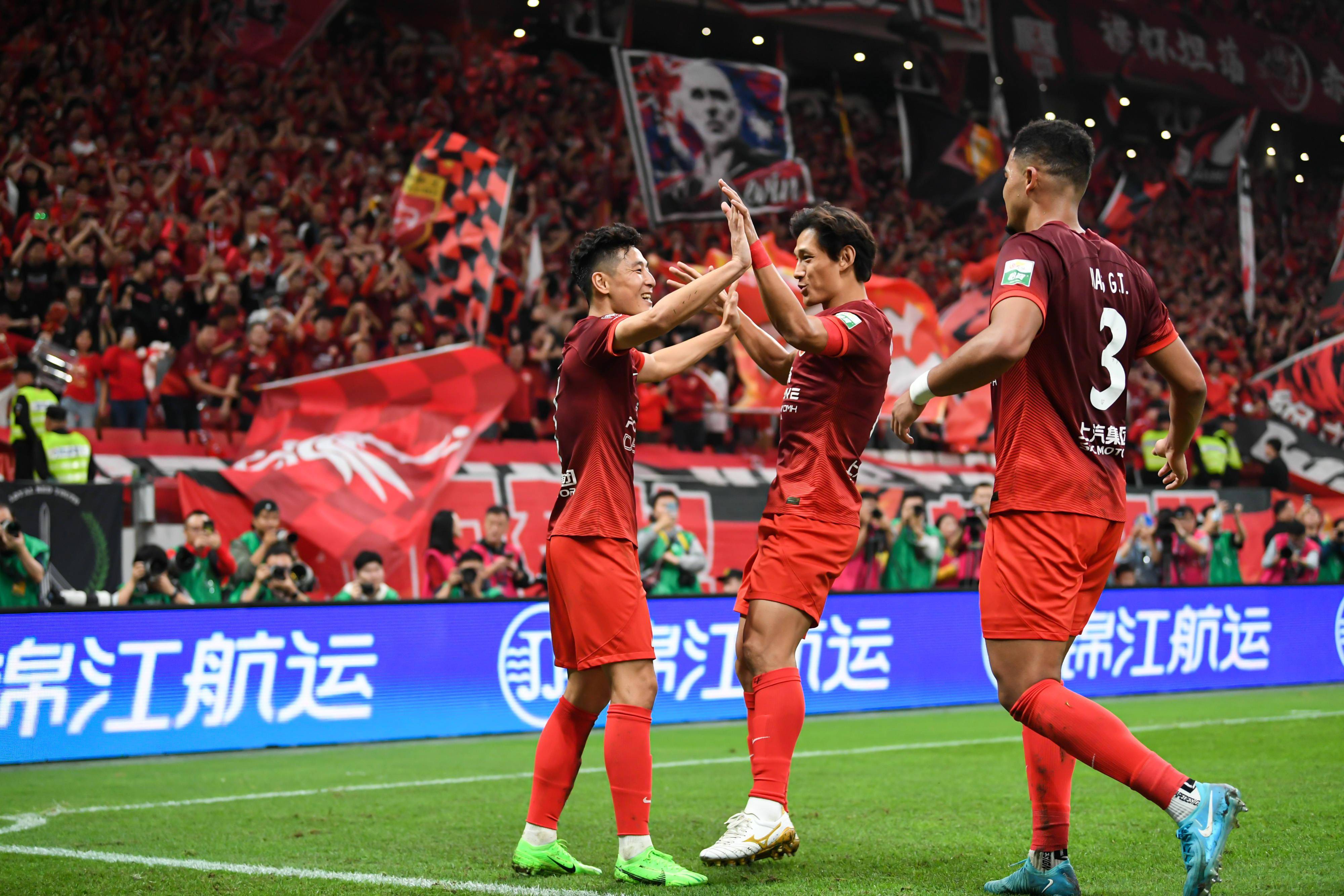 包含德国-大胜收官,格策梅开二度领衔狂胜的词条 包含德国-大胜收官,格策梅开二度领衔狂胜的词条