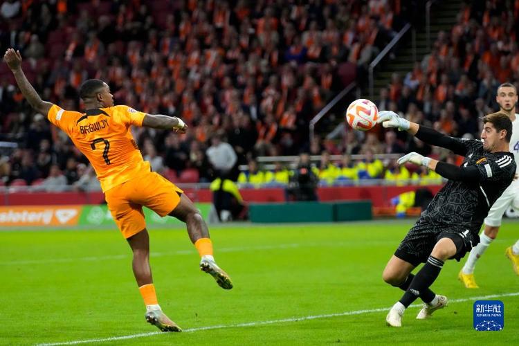荷兰再胜比利时,成功闯入决赛并取得胜利 荷兰再胜比利时,成功闯入决赛并取得胜利