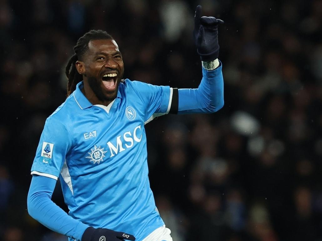 关于那不勒斯进攻火力全开,轻松击败对手的信息 关于那不勒斯进攻火力全开,轻松击败对手的信息