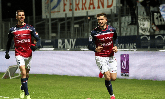 关于克莱蒙客场取胜,迈向保级之路的信息 关于克莱蒙客场取胜,迈向保级之路的信息