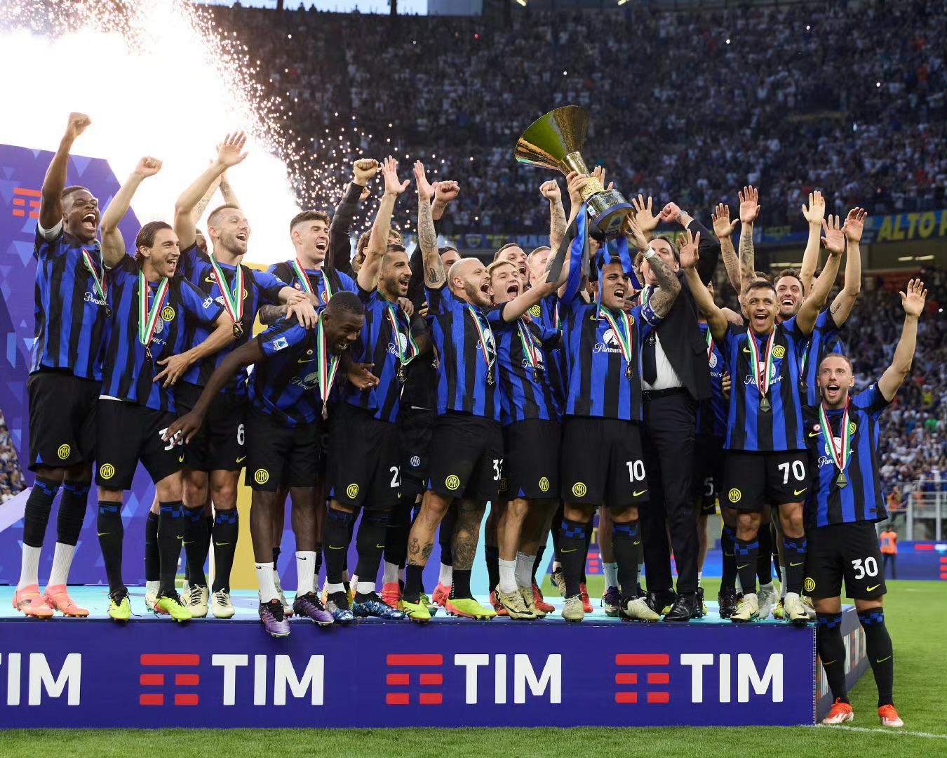 欧洲豪门球队力争国际足球胜利 欧洲豪门球队力争国际足球胜利