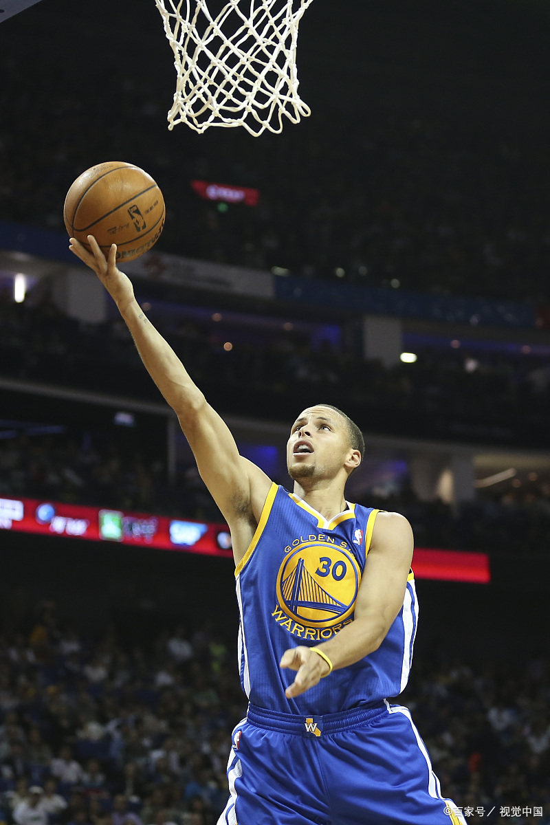 包含华沙军团队员出色发挥，夺取胜利的词条