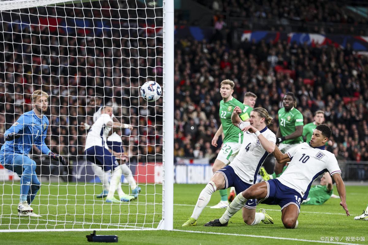 包含沃尔夫斯堡门将接受手术缺席数周的词条 包含沃尔夫斯堡门将接受手术缺席数周的词条