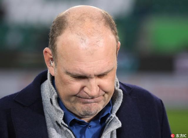 包含沃尔夫斯堡门将接受手术缺席数周的词条 包含沃尔夫斯堡门将接受手术缺席数周的词条