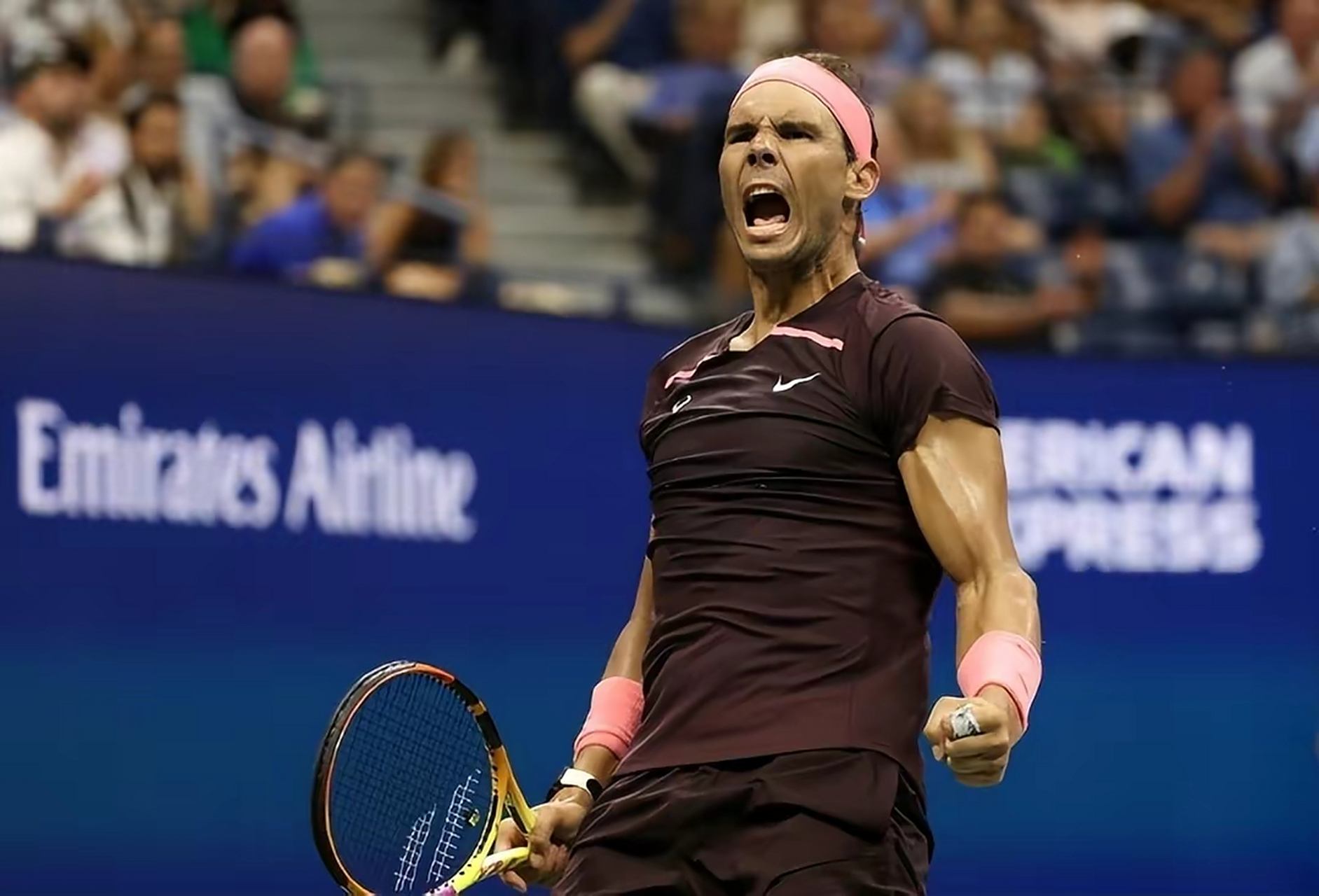 包含美网鏖战戴维斯杯，纳达尔关键制胜的词条