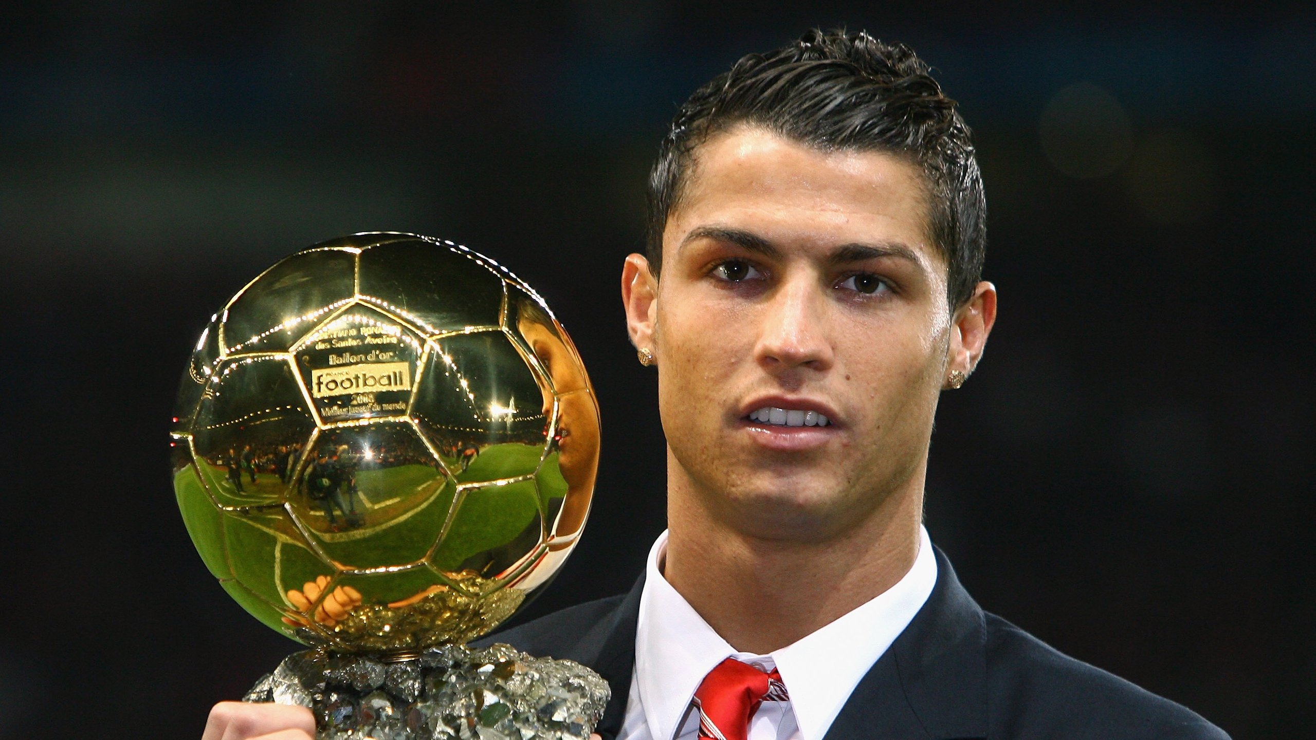 跨界主宰，马刺末节带走爵士，浓眉在欧冠淘汰赛接管比赛